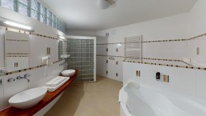 3D prehliadky Apartman-100-Wellness-Hotel-Patince-Bathroom