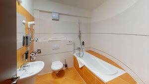 3D prehliadky Izba-208-Wellness-Hotel-Patince-Bathroom
